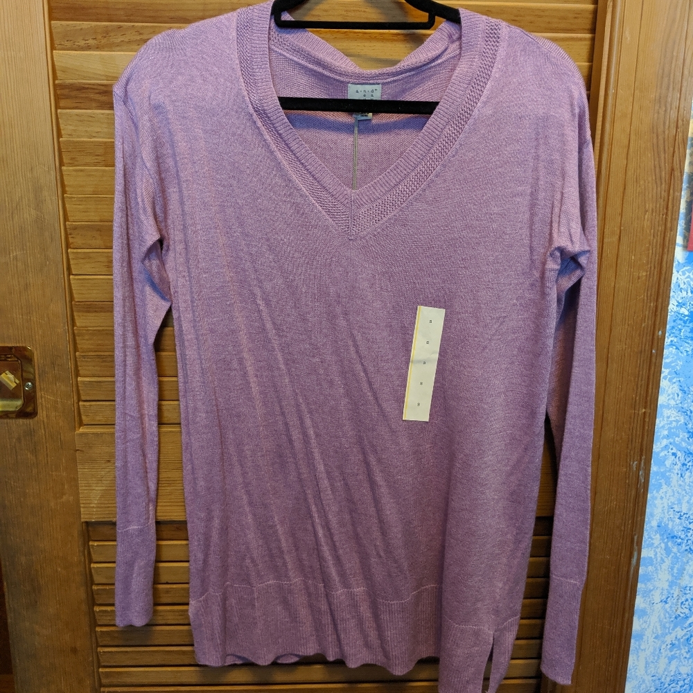 A.new.day sweater